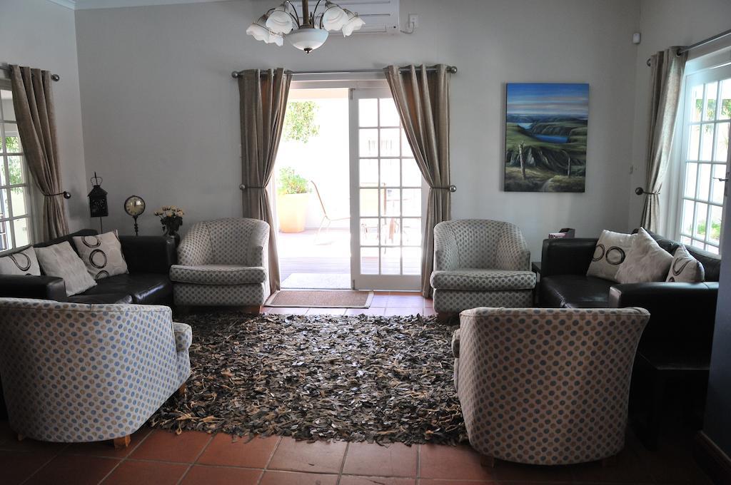 A&A Guesthouse Port Elizabeth Exterior foto